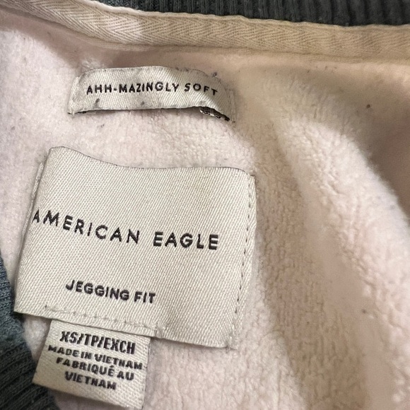 American Eagle | Sweatshirt | x-small - oversized - Picture 2 of 3